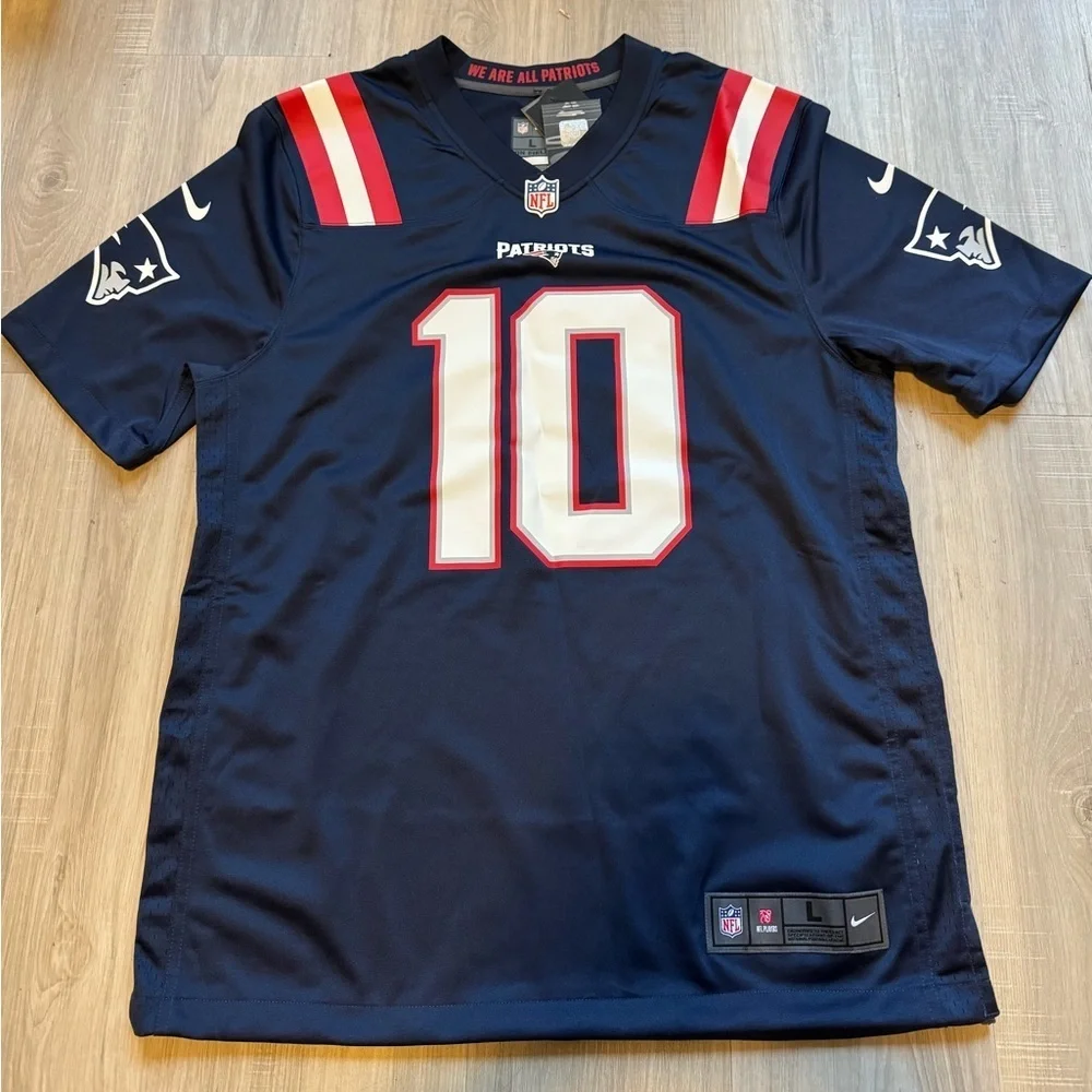 Nike Navy Patriots Mac Jones Jersey